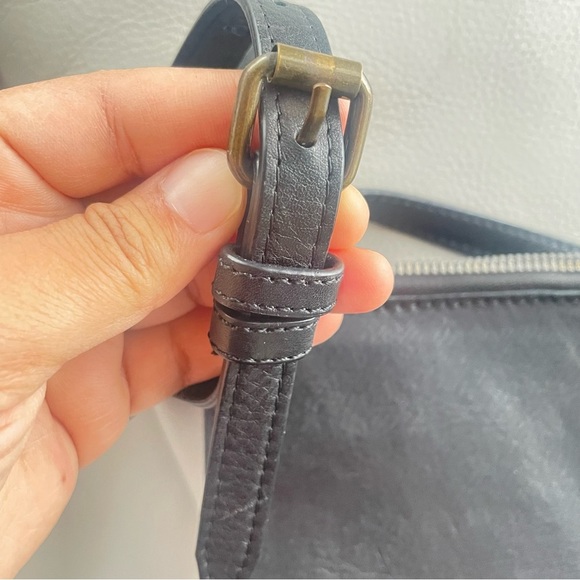 AMERICAN LEATHER BLACK LEATHER CROSSBODY BAG PRELOVED ADJUSTABLE STRAP - Picture 11 of 17